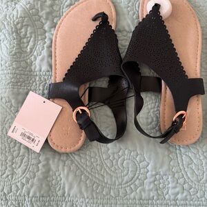 Sonoma Black Sandals with Zigzag Straps